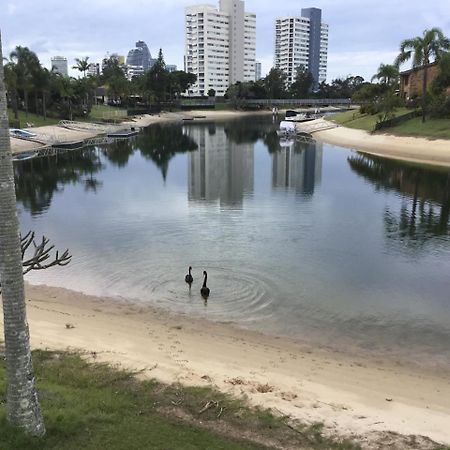 Plumosa On The Water Hotell Gold Coast Eksteriør bilde